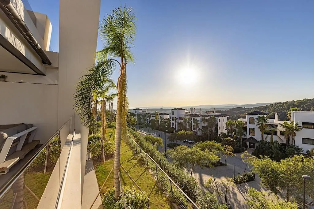 Elegant Two Bedroom Apartment At Estepona Hills!