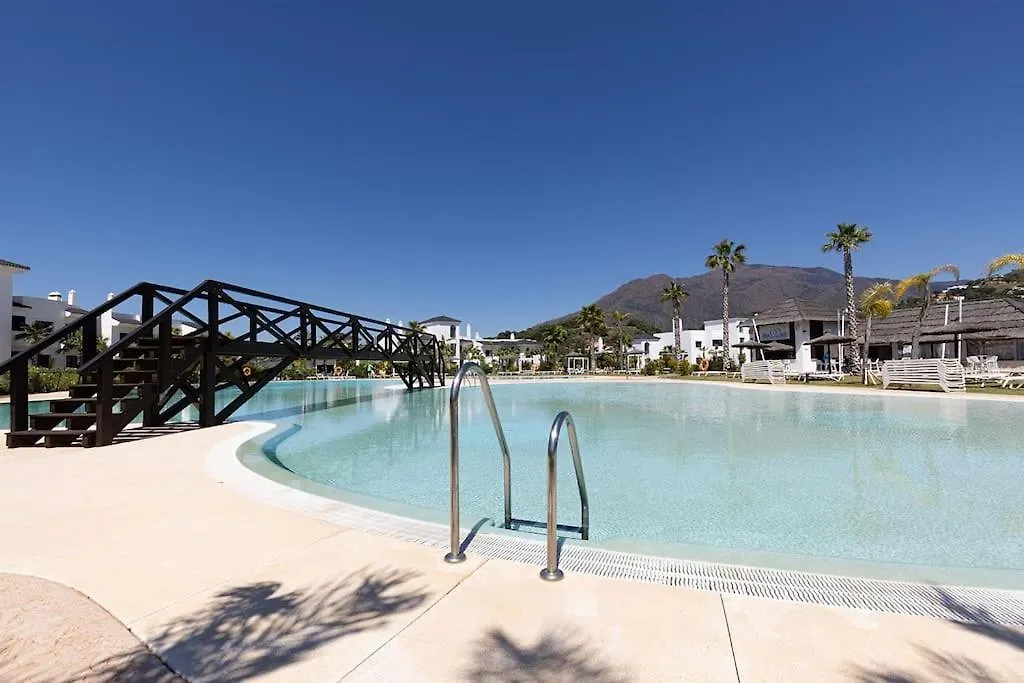 Elegant Two Bedroom Apartment At Estepona Hills!