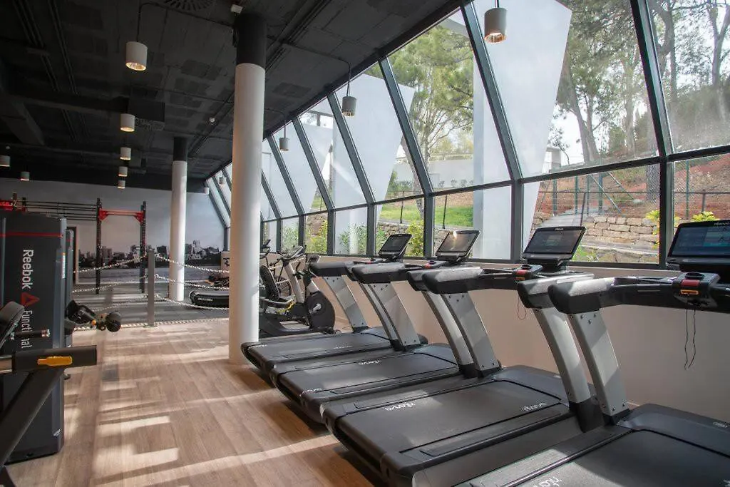 Elegant Two Bedroom Apartment At Estepona Hills! Espanha